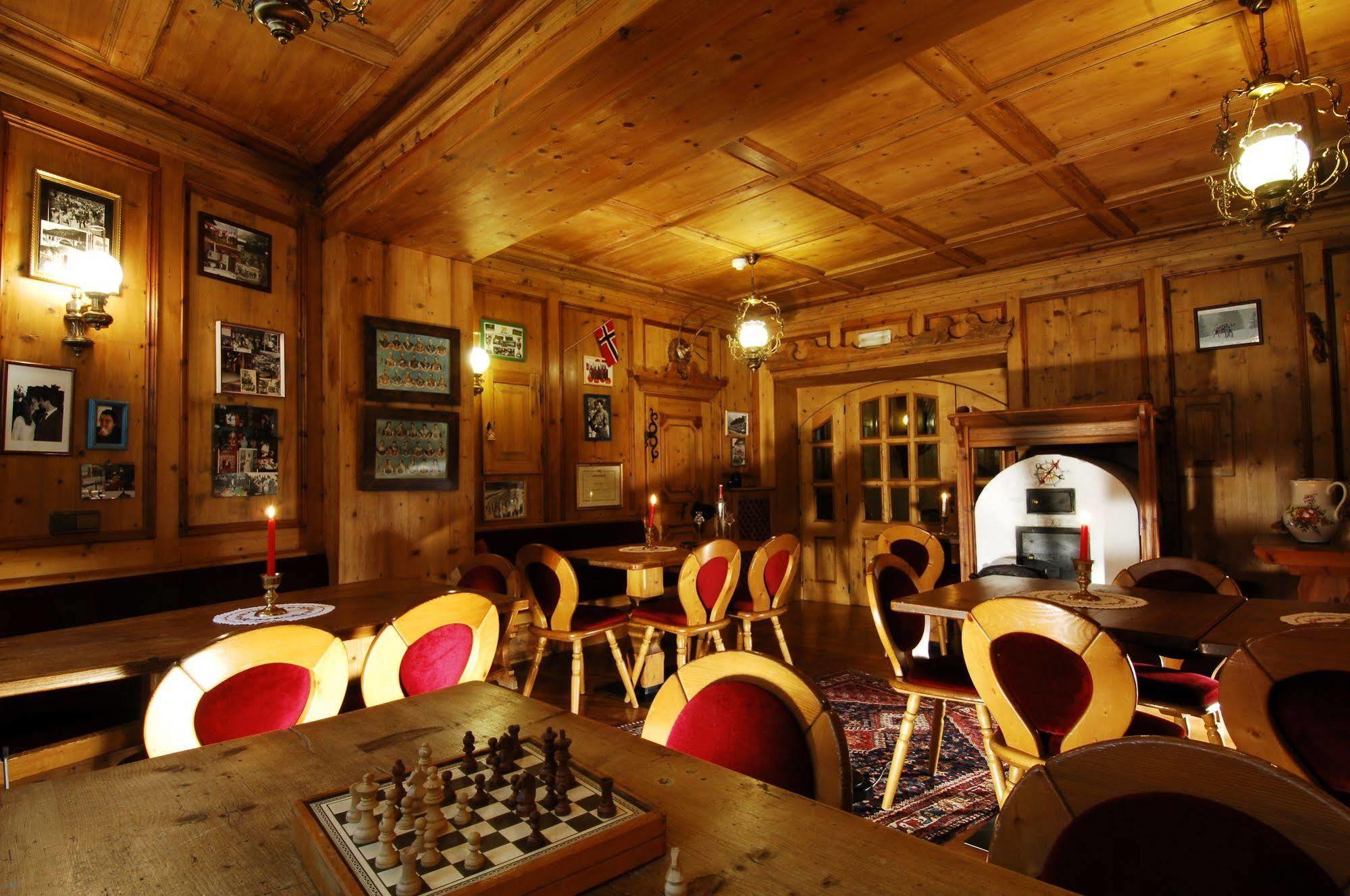 Hotel Ancora Castello-Molina di Fiemme Eksteriør bilde